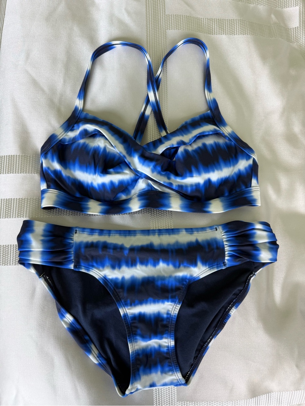 Athleta Blue & White Tie-Dye Bikini Set S